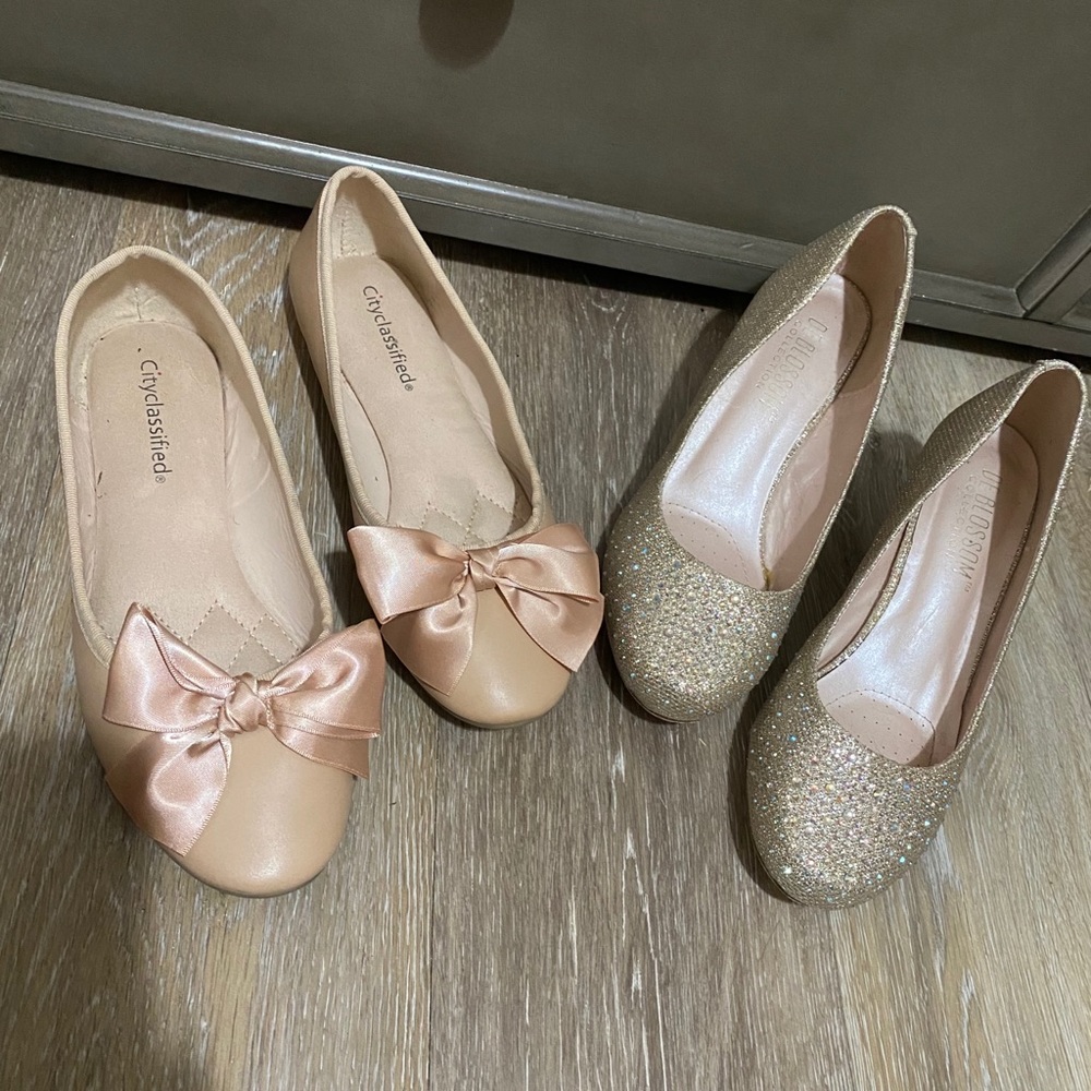 Dress shoes in flats